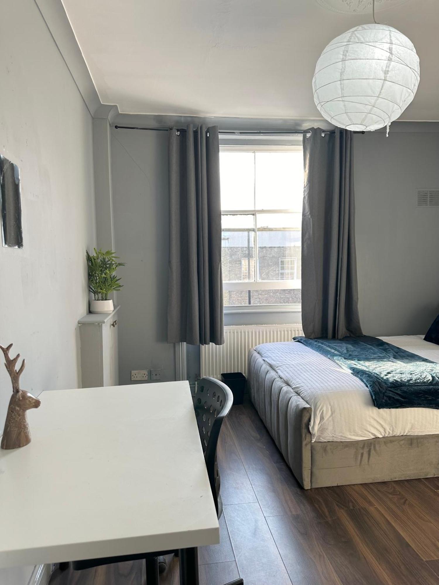 Luxury Room In A 4 Bedroom Flat! 4 Minutes Walk To Kingscross, St Pancras London Ngoại thất bức ảnh