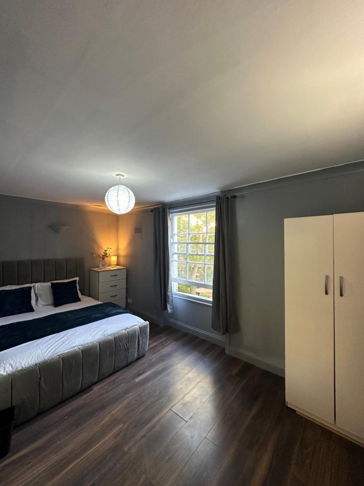 Luxury Room In A 4 Bedroom Flat! 4 Minutes Walk To Kingscross, St Pancras London Ngoại thất bức ảnh
