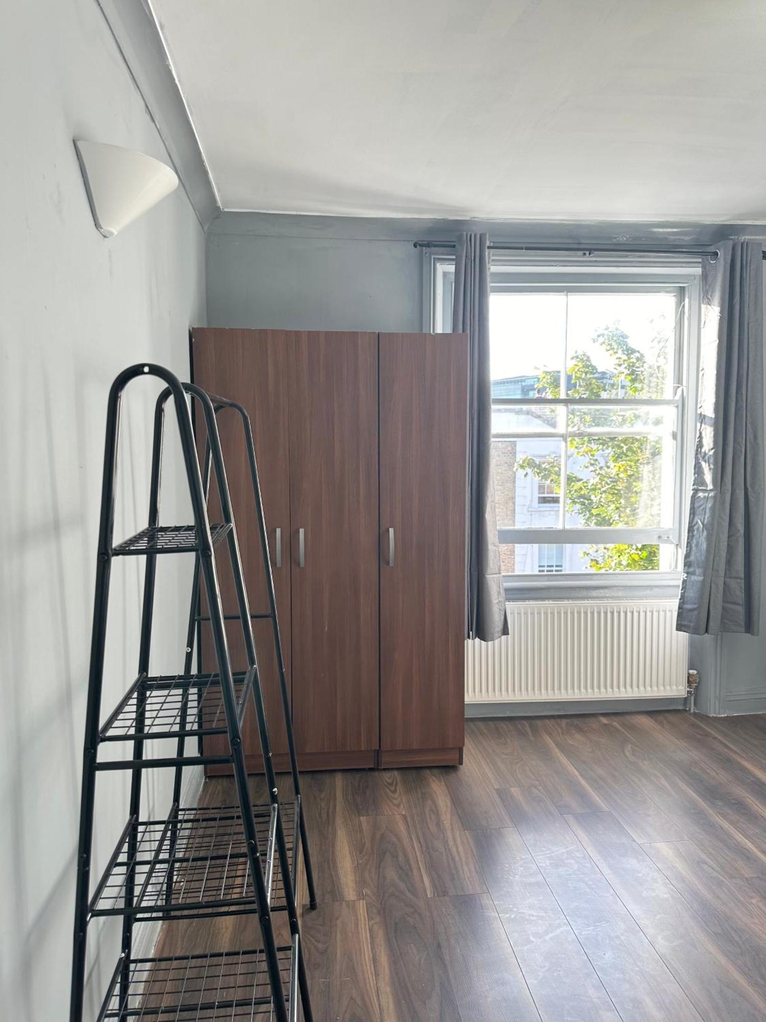 Luxury Room In A 4 Bedroom Flat! 4 Minutes Walk To Kingscross, St Pancras London Ngoại thất bức ảnh